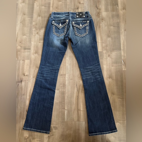 NEW Miss Me Signature Boot Cut Jeans Women 27 Denim Flap Pocket Beading Sequin - Picture 3 of 9
